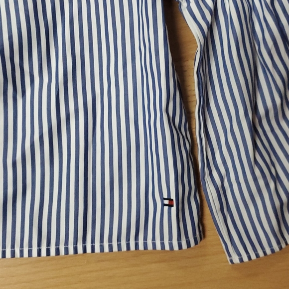 NEW Tommy Hilfiger blouse striped bell sleeves - Picture 2 of 5
